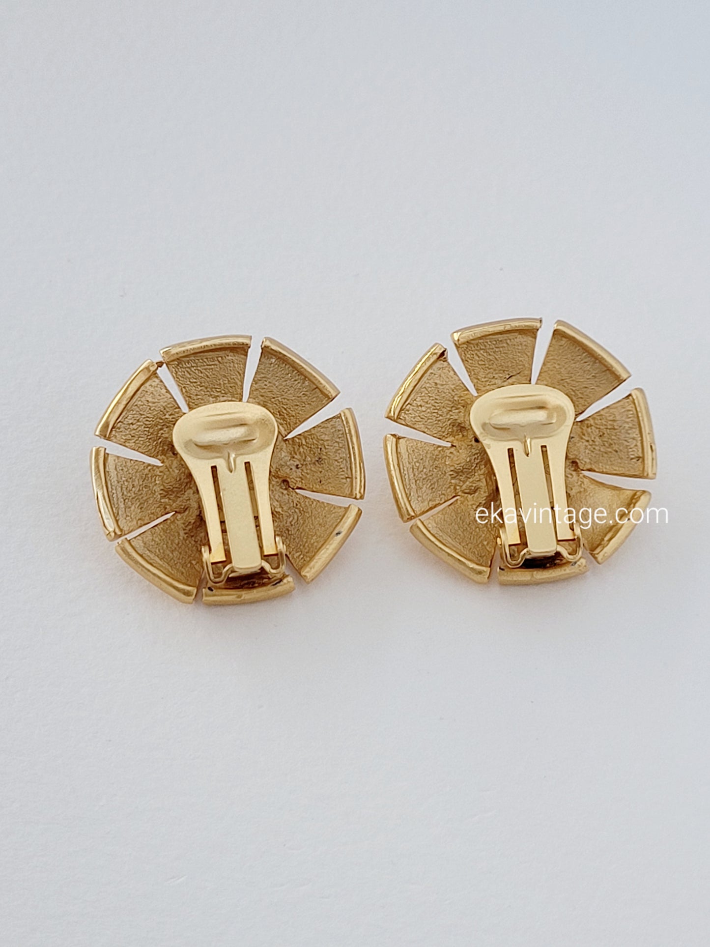 Revillon - Boucles d'oreilles vintage