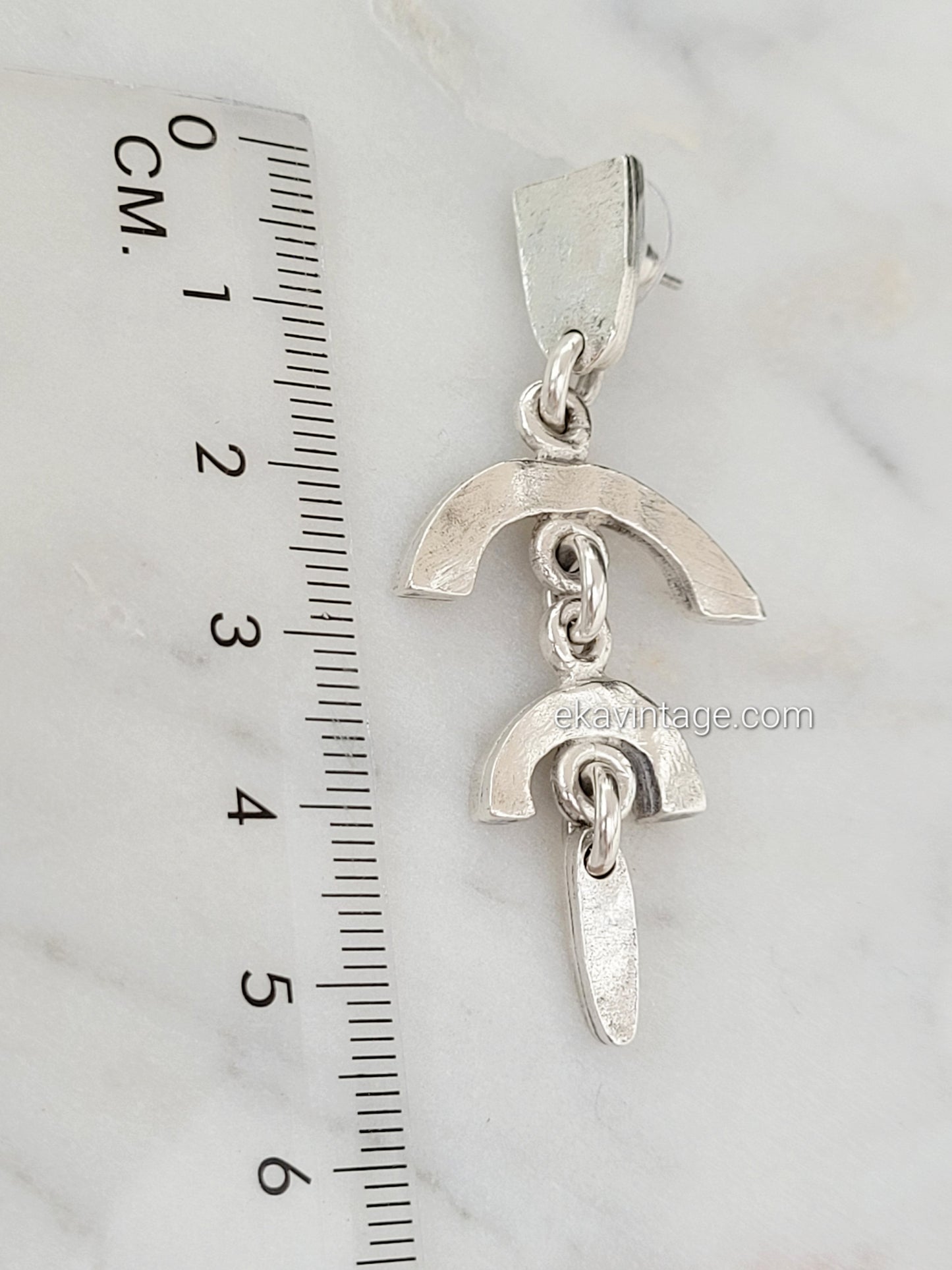 Biche de Bere - Boucles d'oreilles vintage pendantes