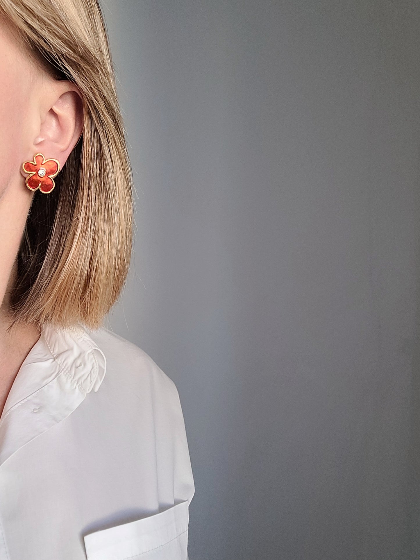 Il était une fois - Boucles d'oreilles vintage Fleur rouge