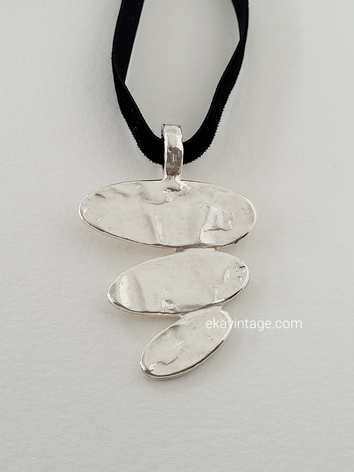 Biche de Bere - Pendentif vintage