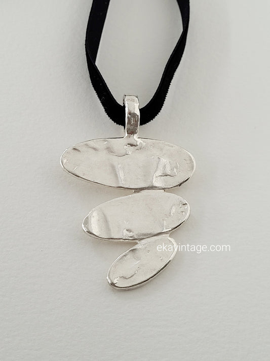 Biche de Bere - Pendentif vintage