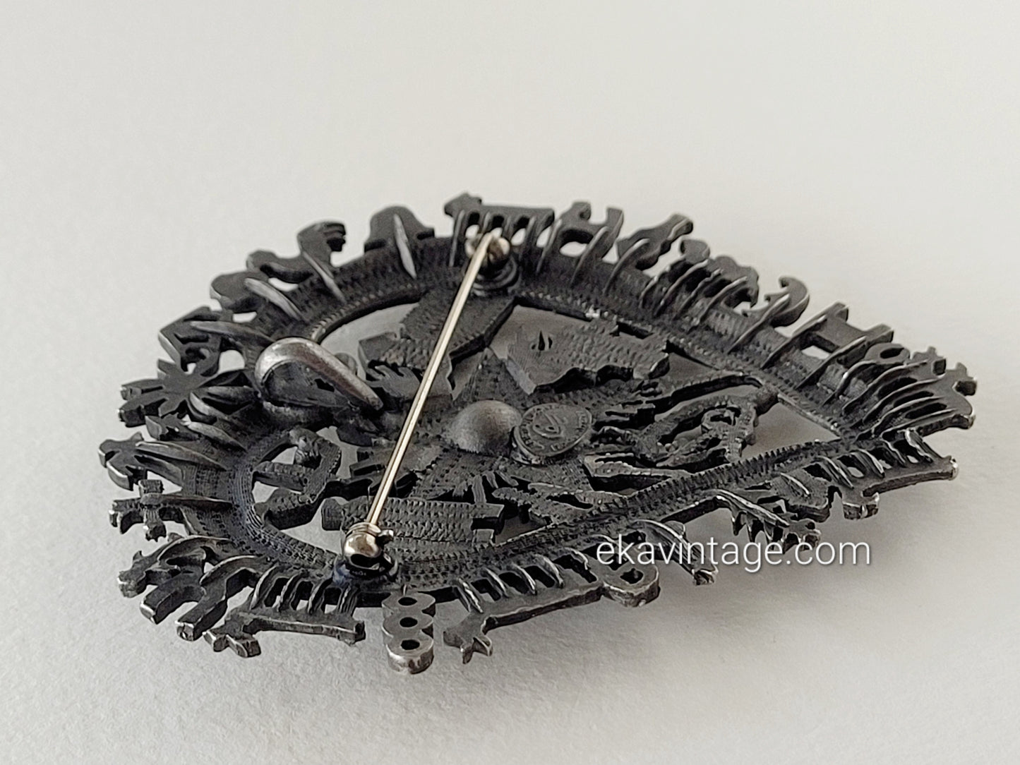 Christian Lacroix - Grande broche vintage cœur