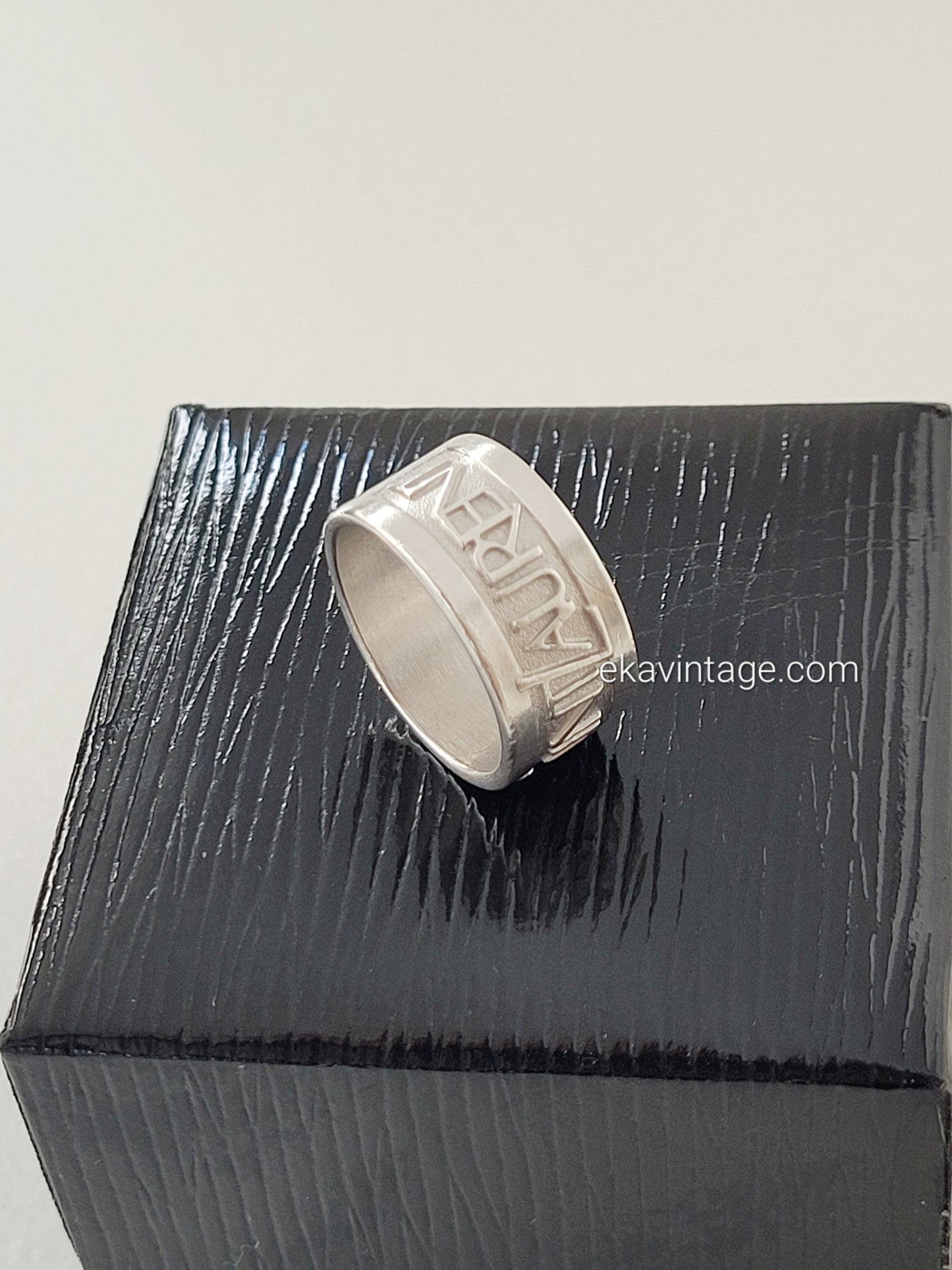 Yves Saint Laurent - Bague vintage en argent