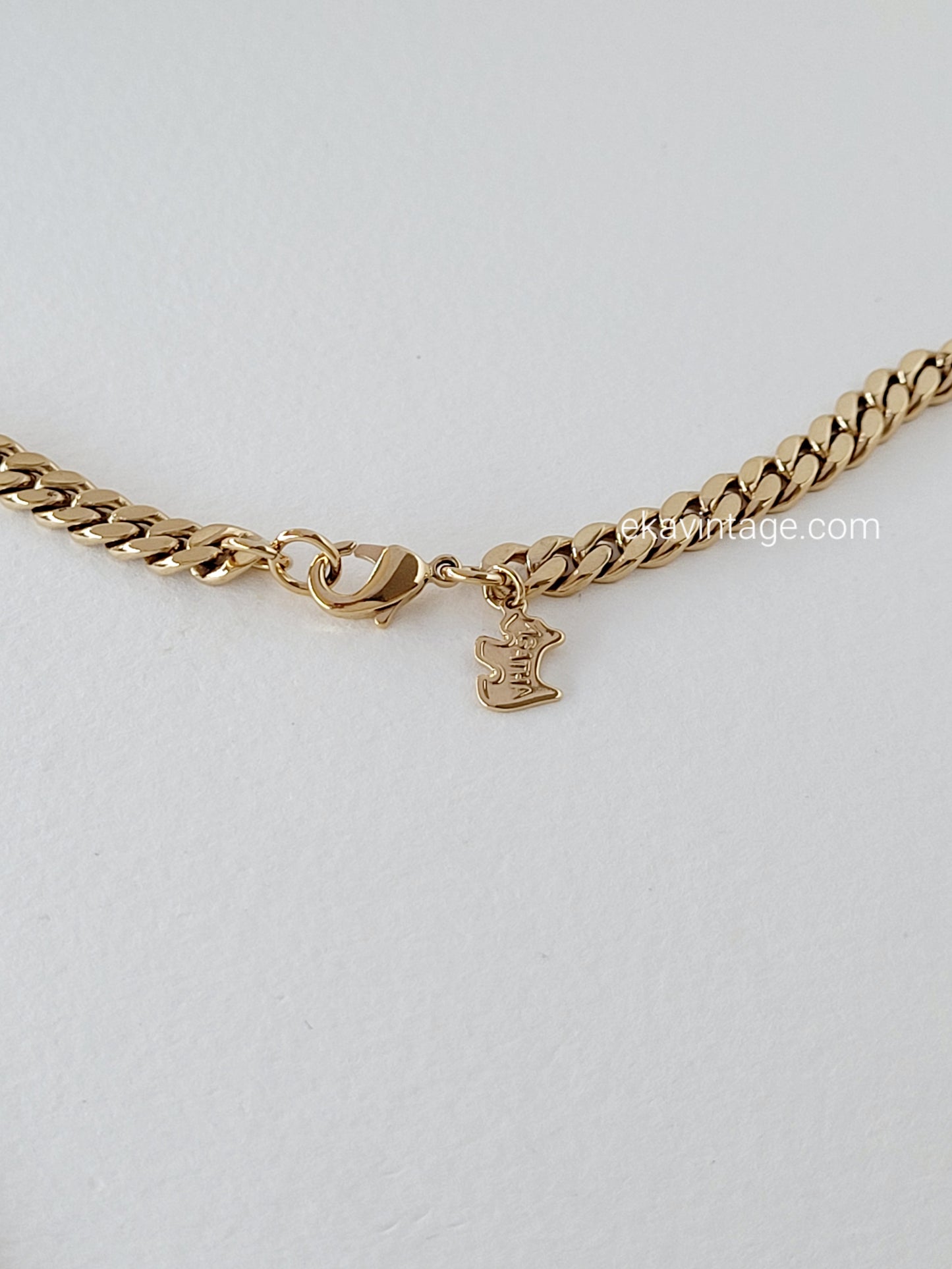 Agatha Paris-Collier