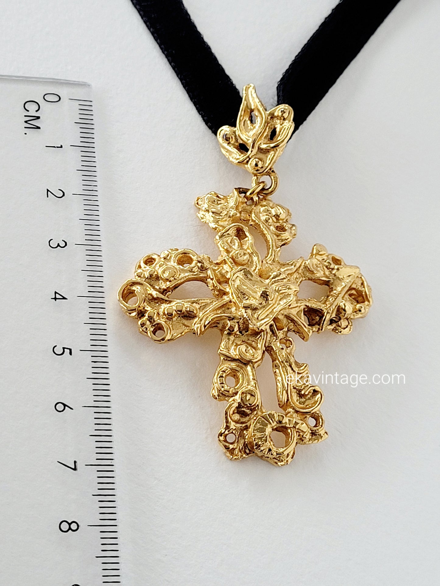 Christian Lacroix - Pendentif vintage Croix
