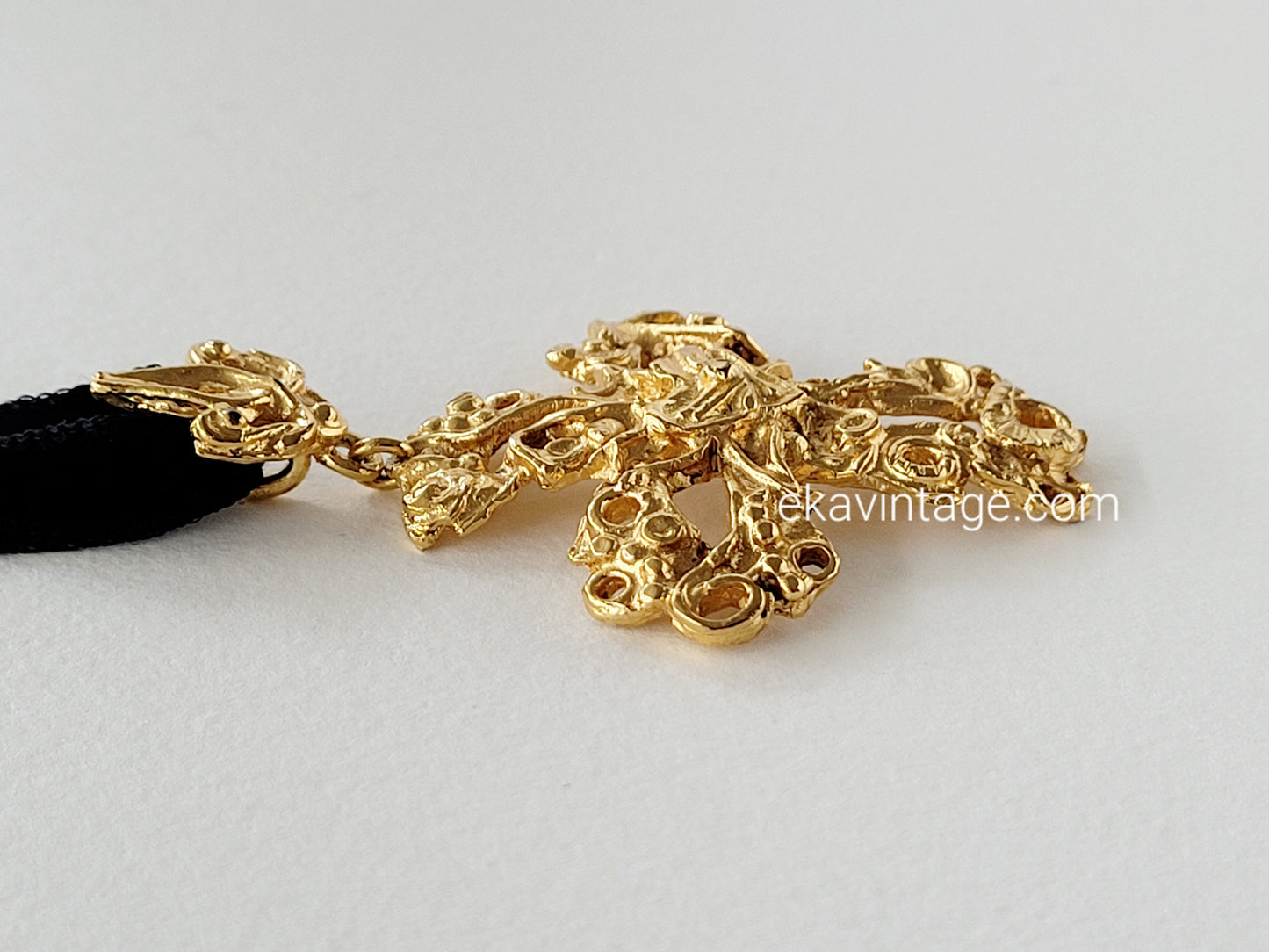 Christian Lacroix - Pendentif vintage Croix