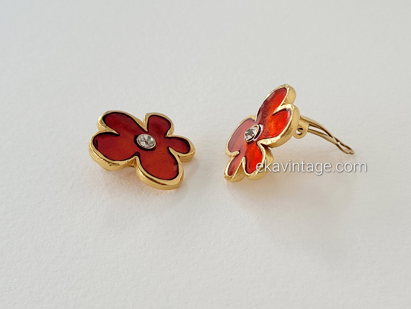 Il était une fois - Boucles d'oreilles vintage Fleur rouge