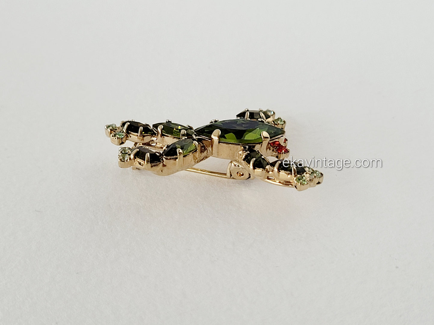 Agatha-Broche Grenouille