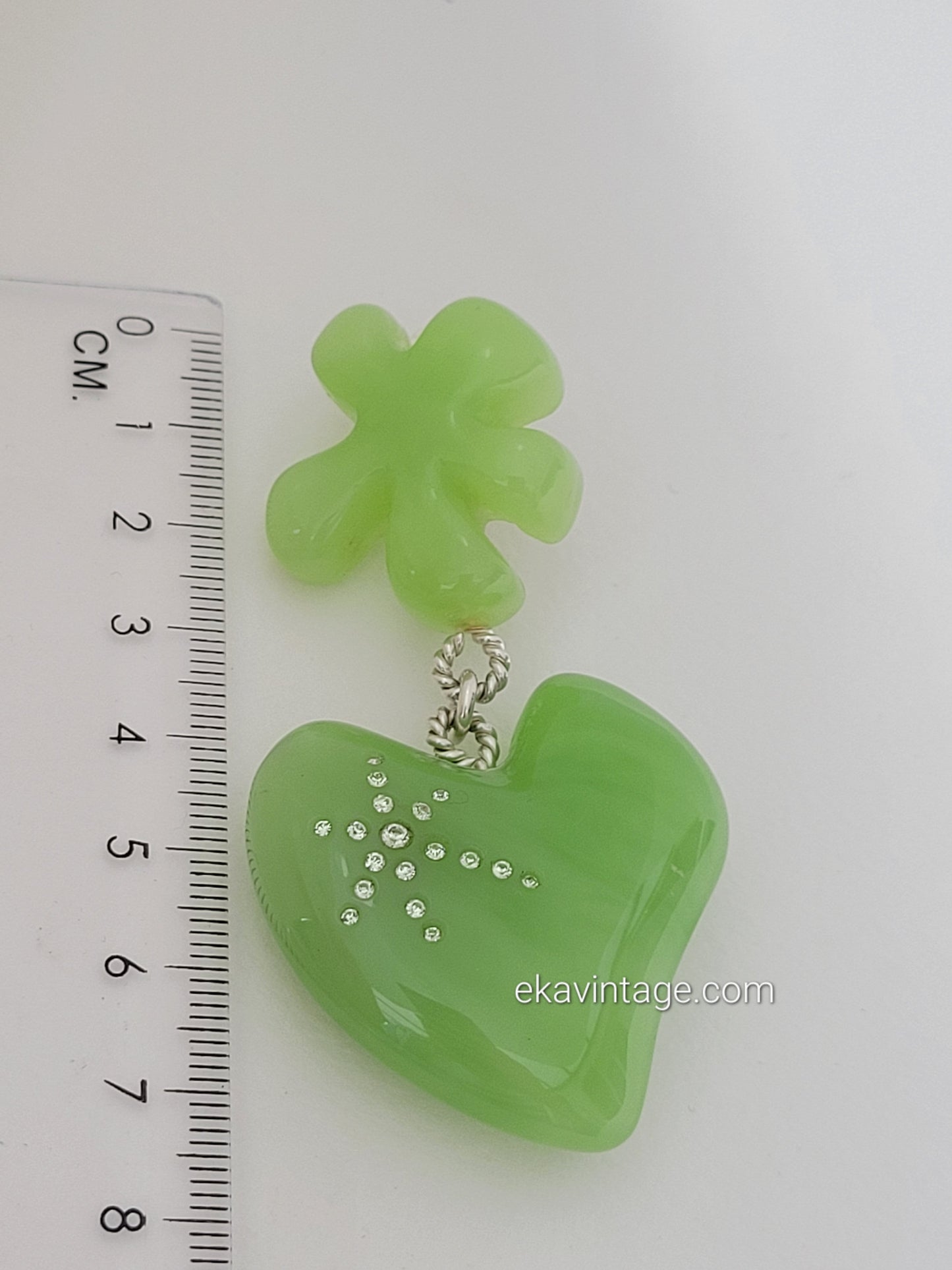 Christian Lacroix  - Boucles d'oreilles pendantes Cœur