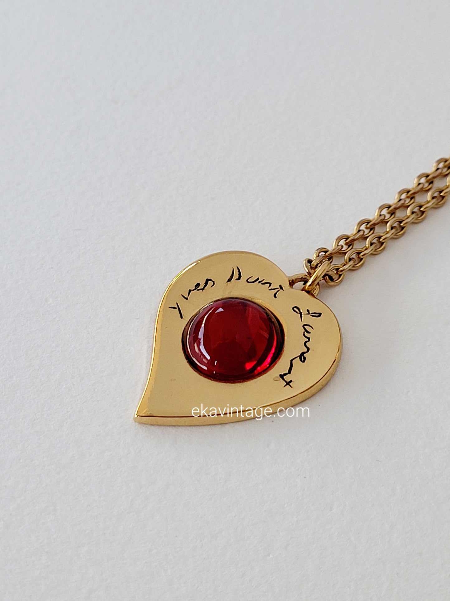 Yves Saint Laurent - Pendentif vintage Cœur