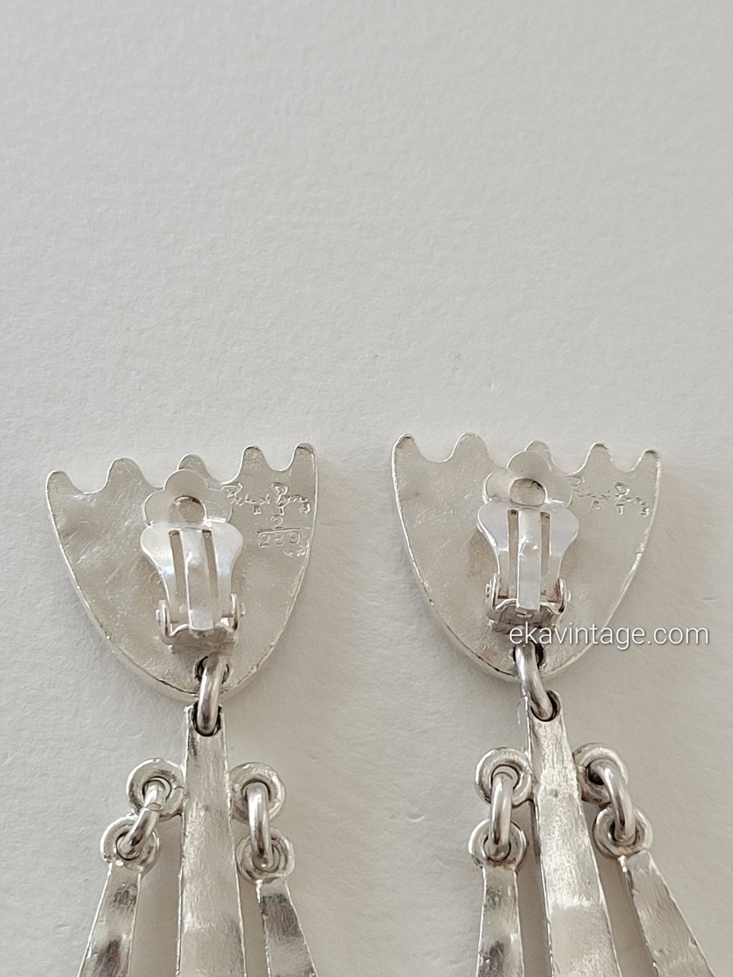 Biche de Bere - Boucles d'oreilles pendantes vintage