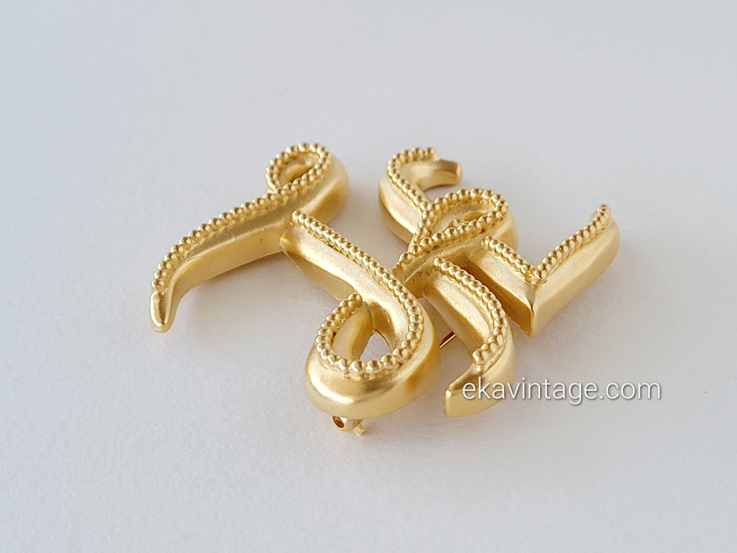 Karl Lagerfeld - Grande broche vintage KL