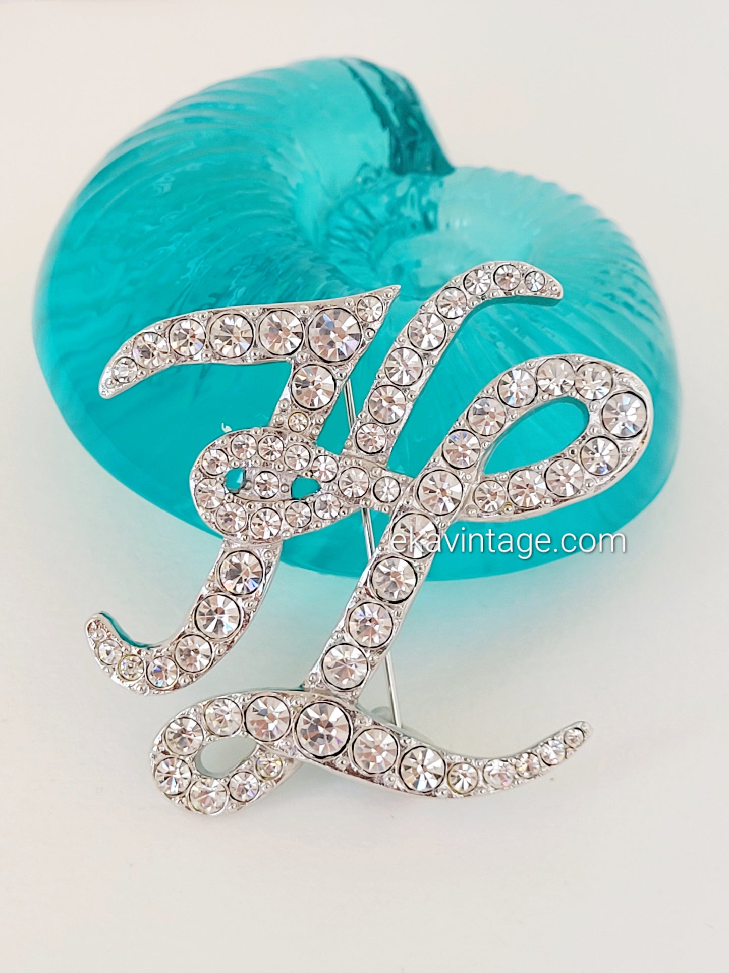 Karl Lagerfeld - Grande broche vintage KL