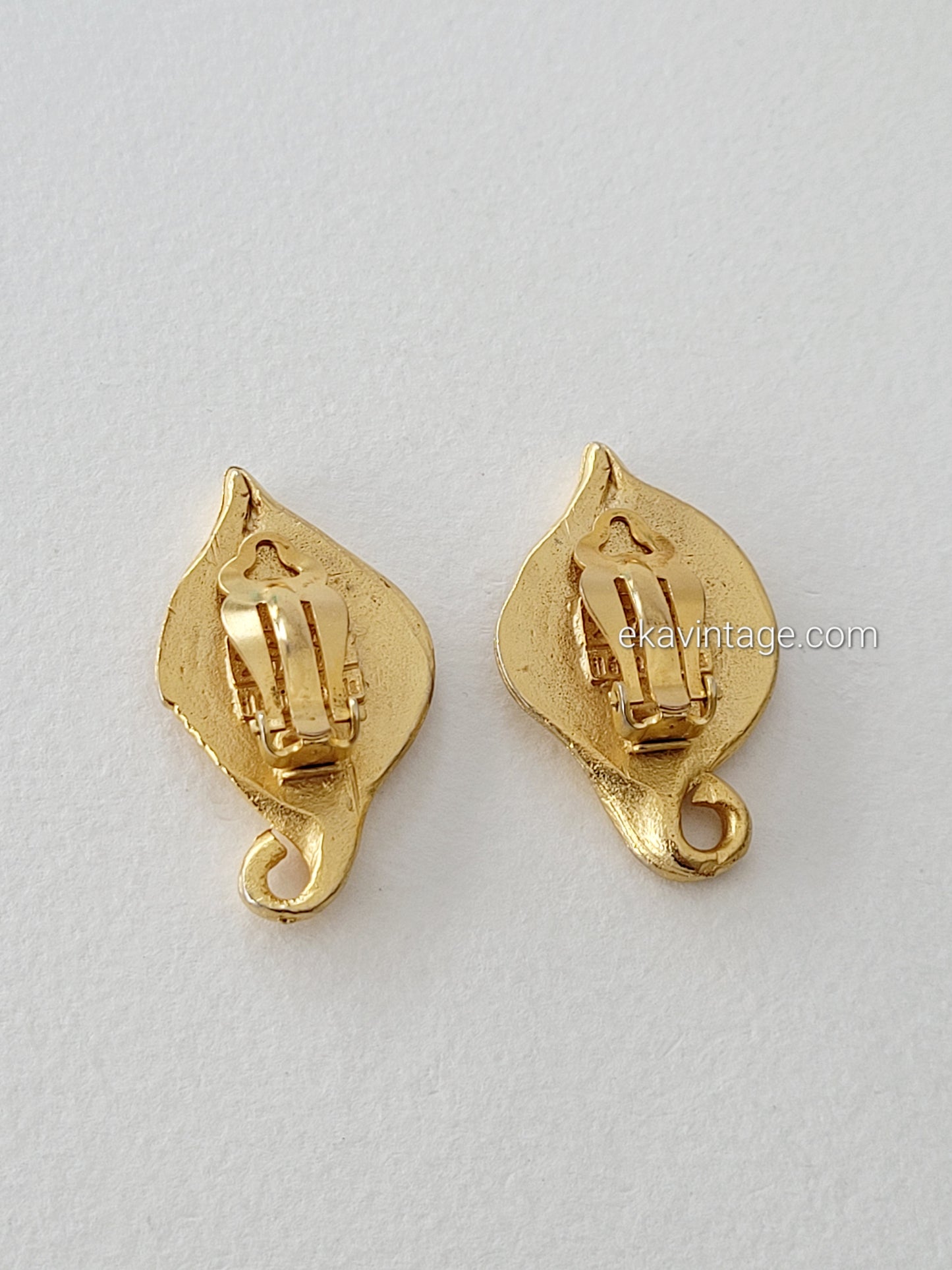 Il était une fois - Boucles d'oreilles vintage Feuille