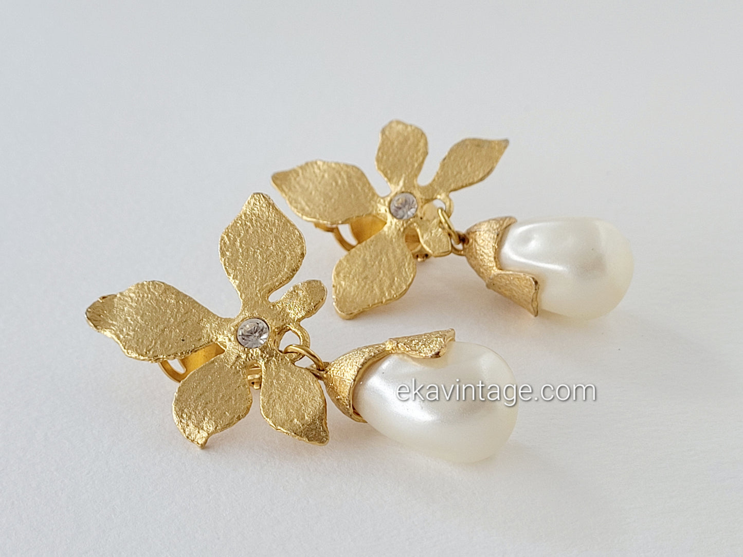 Cécile et Jeanne - Boucles d'oreilles Fleurs