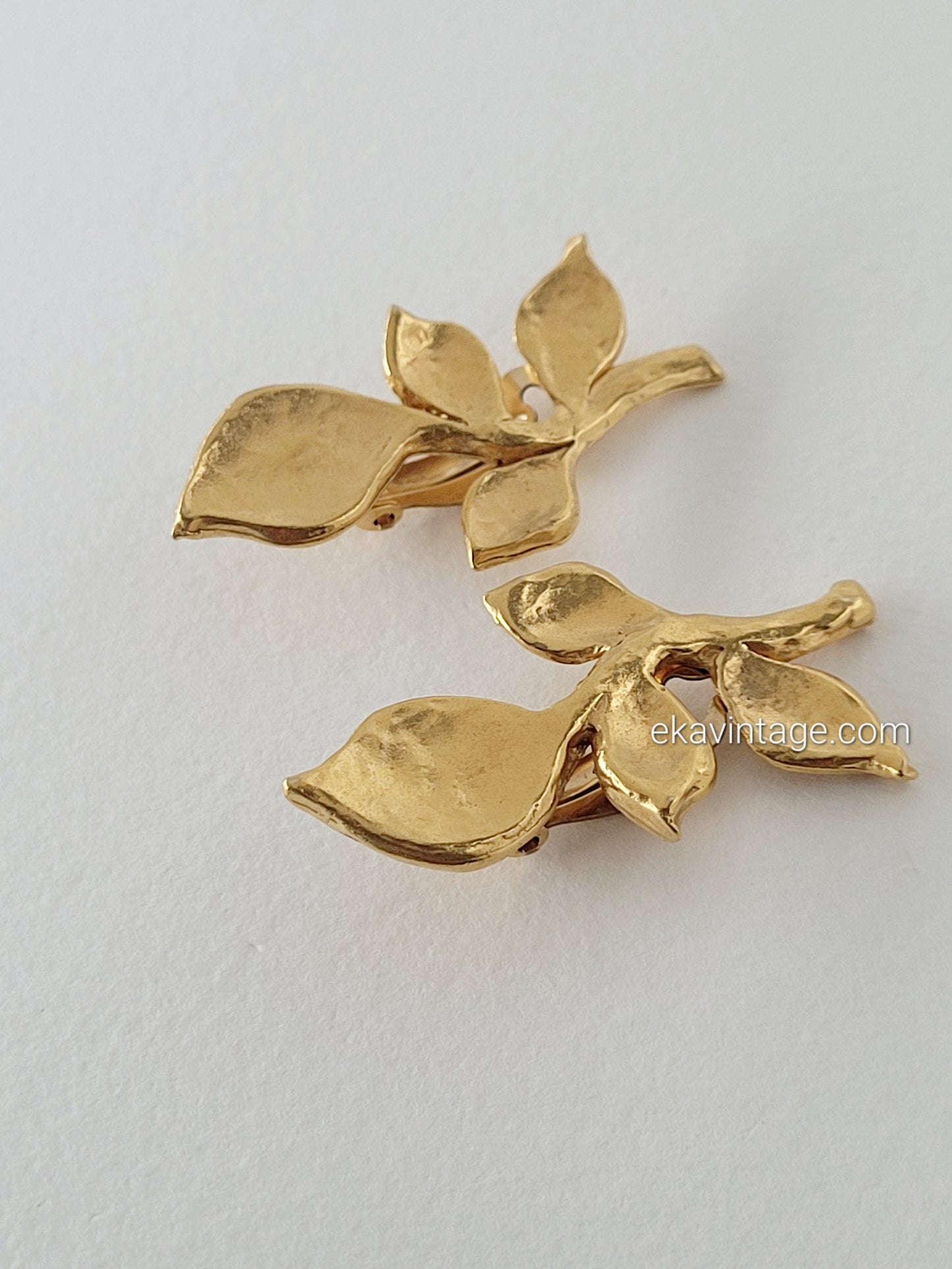 Il était une fois - Boucles d'oreilles vintage Trois feuilles