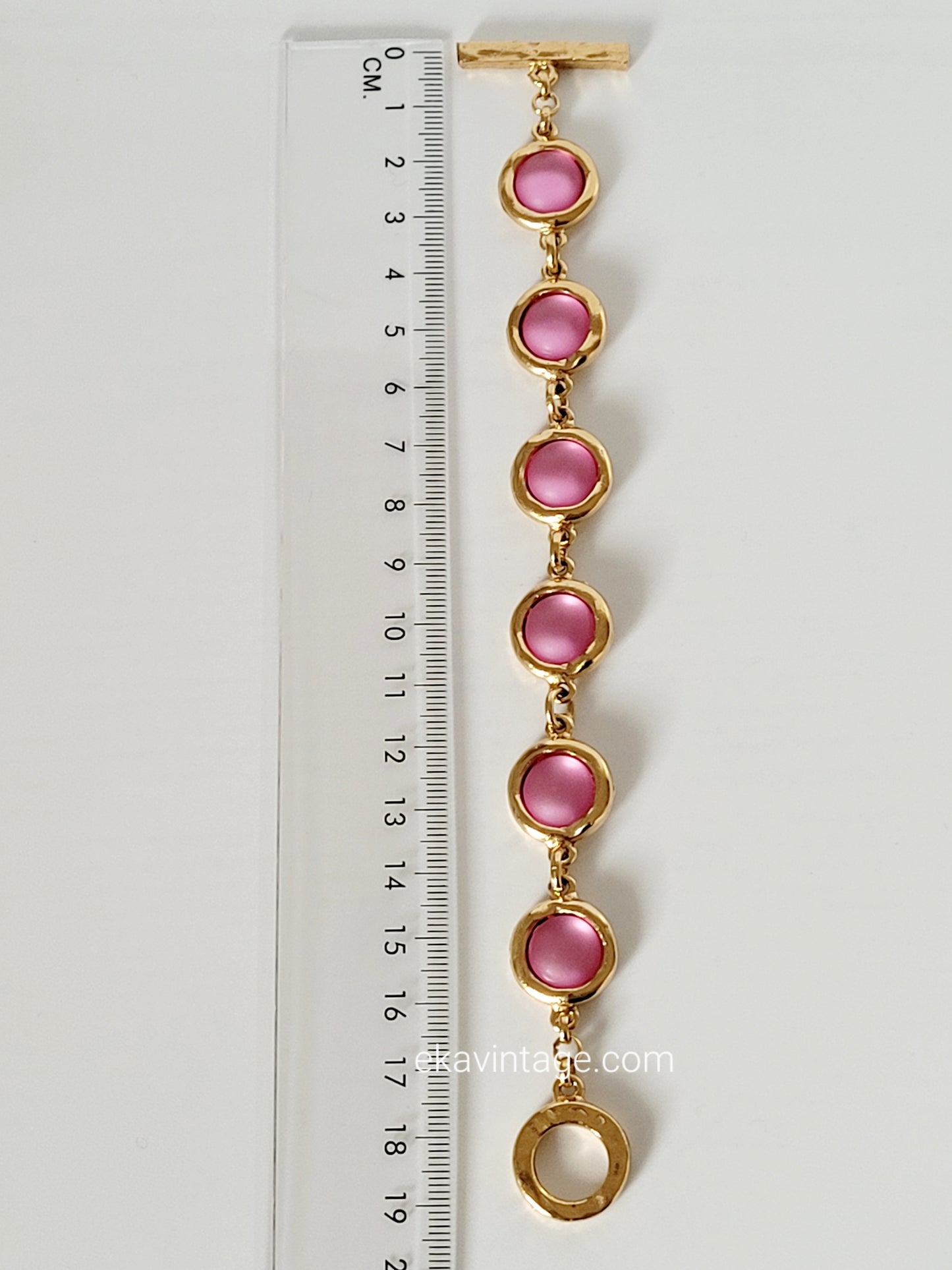 Biche de Bere - Bracelet vintage cabochons roses