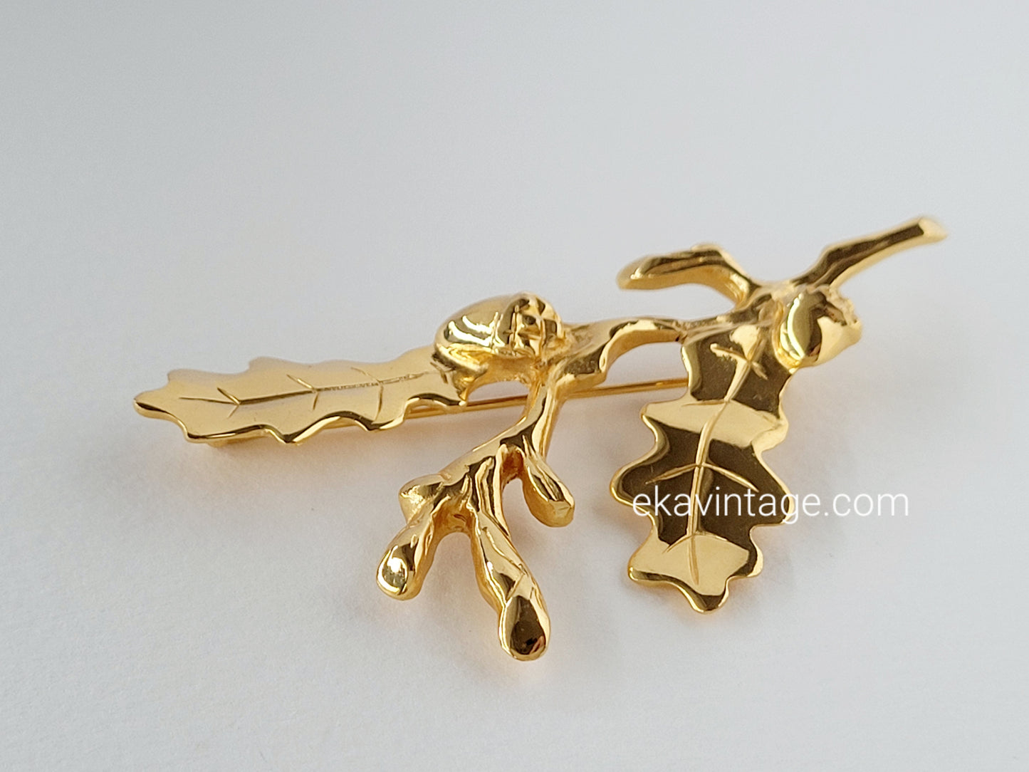 Ines de la Fressange - broche vintage