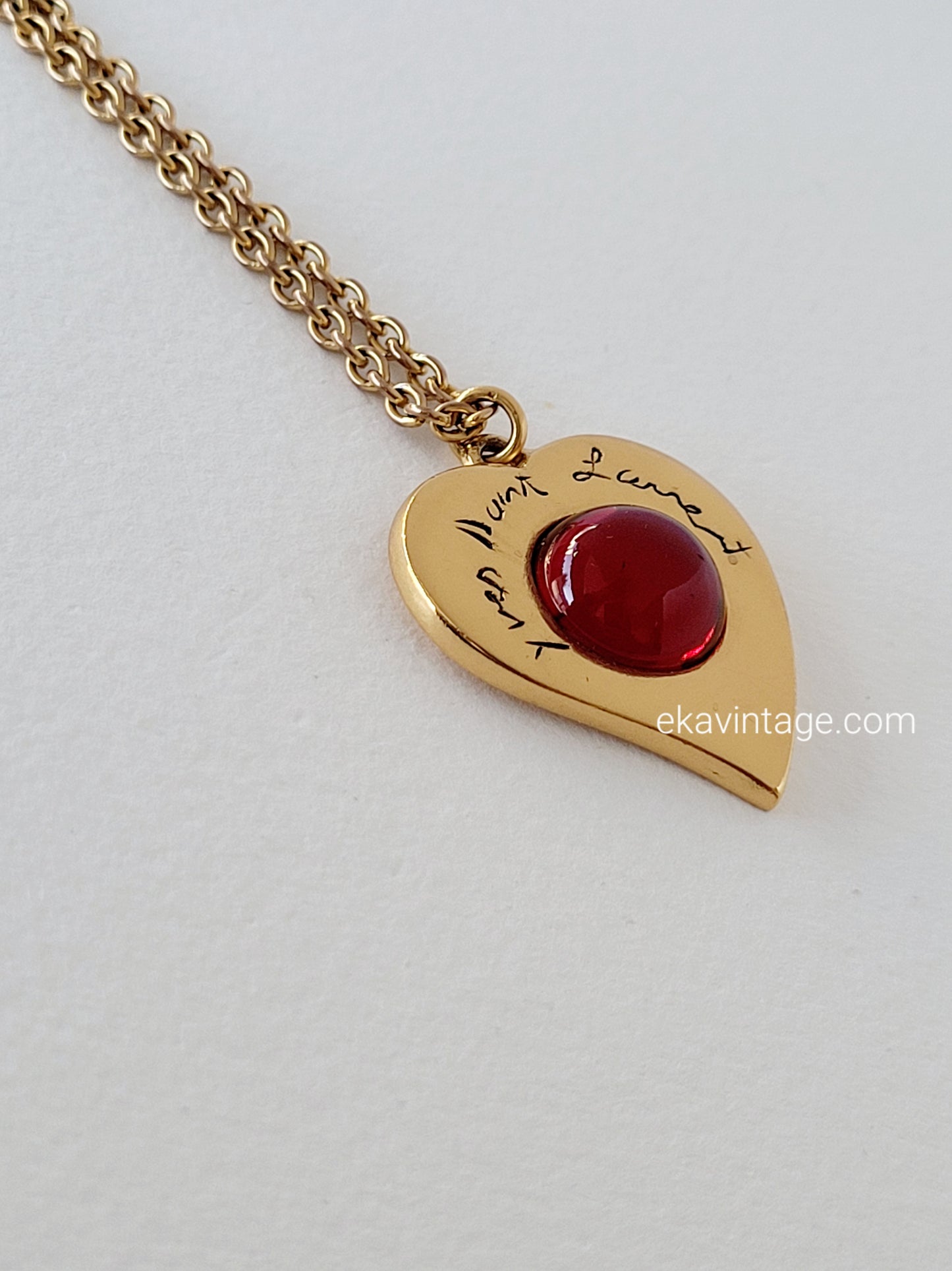 Yves Saint Laurent - Pendentif vintage Cœur