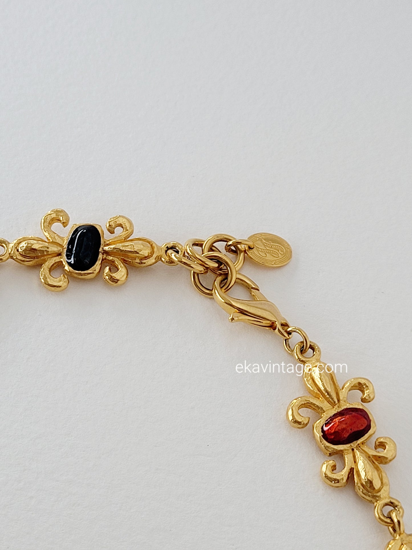 Ines de la Fressange - Collier vintage Fleur de Lys