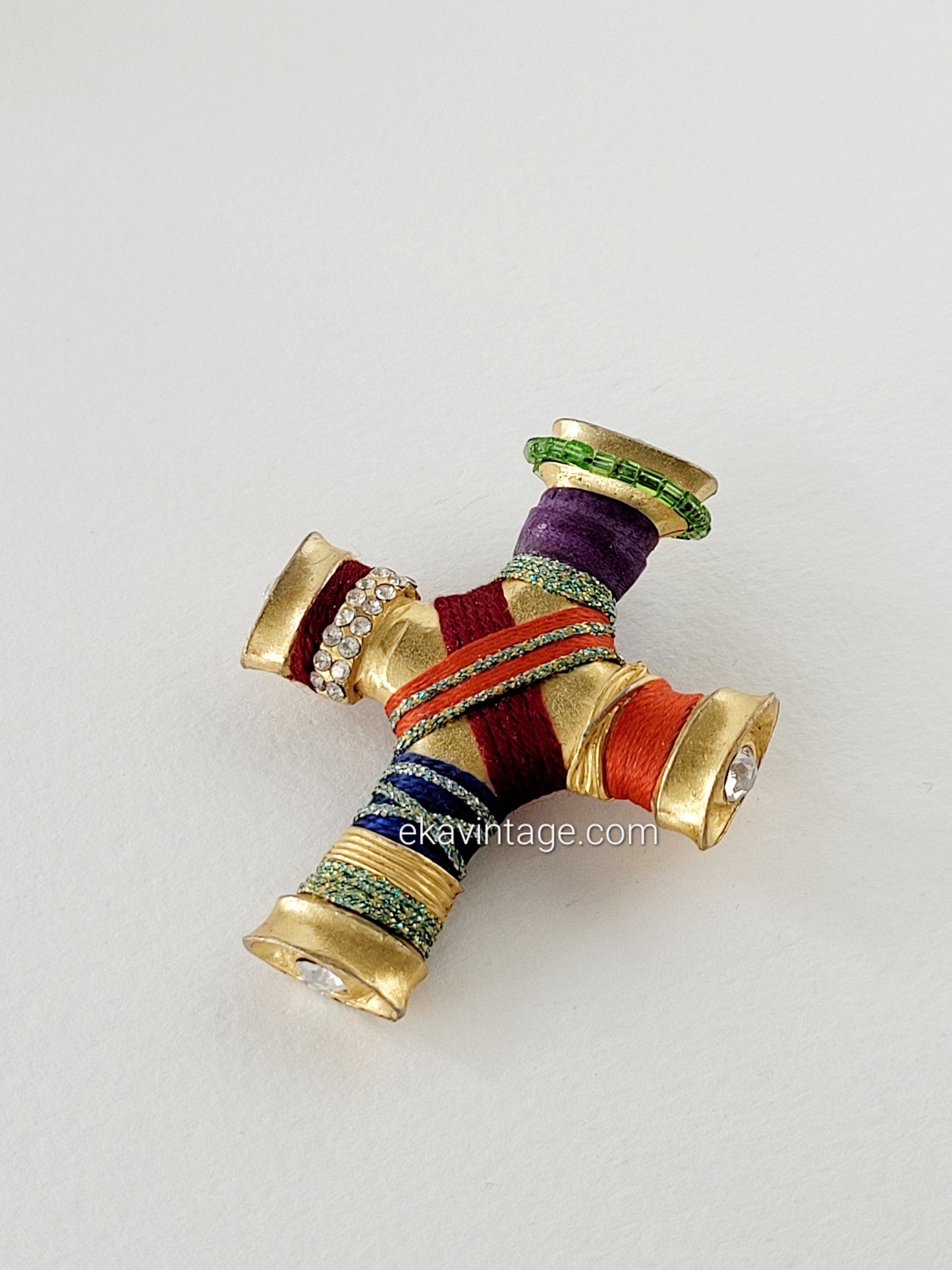 Christian Lacroix-Broche vintage Croix
