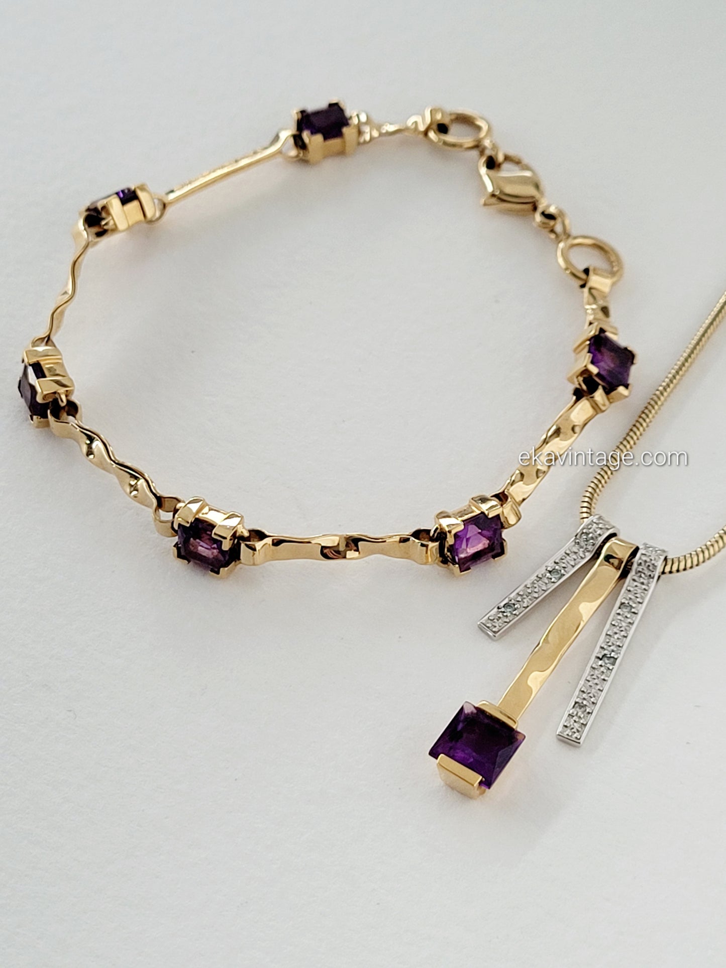 Balenciaga - Collier et bracelet doré