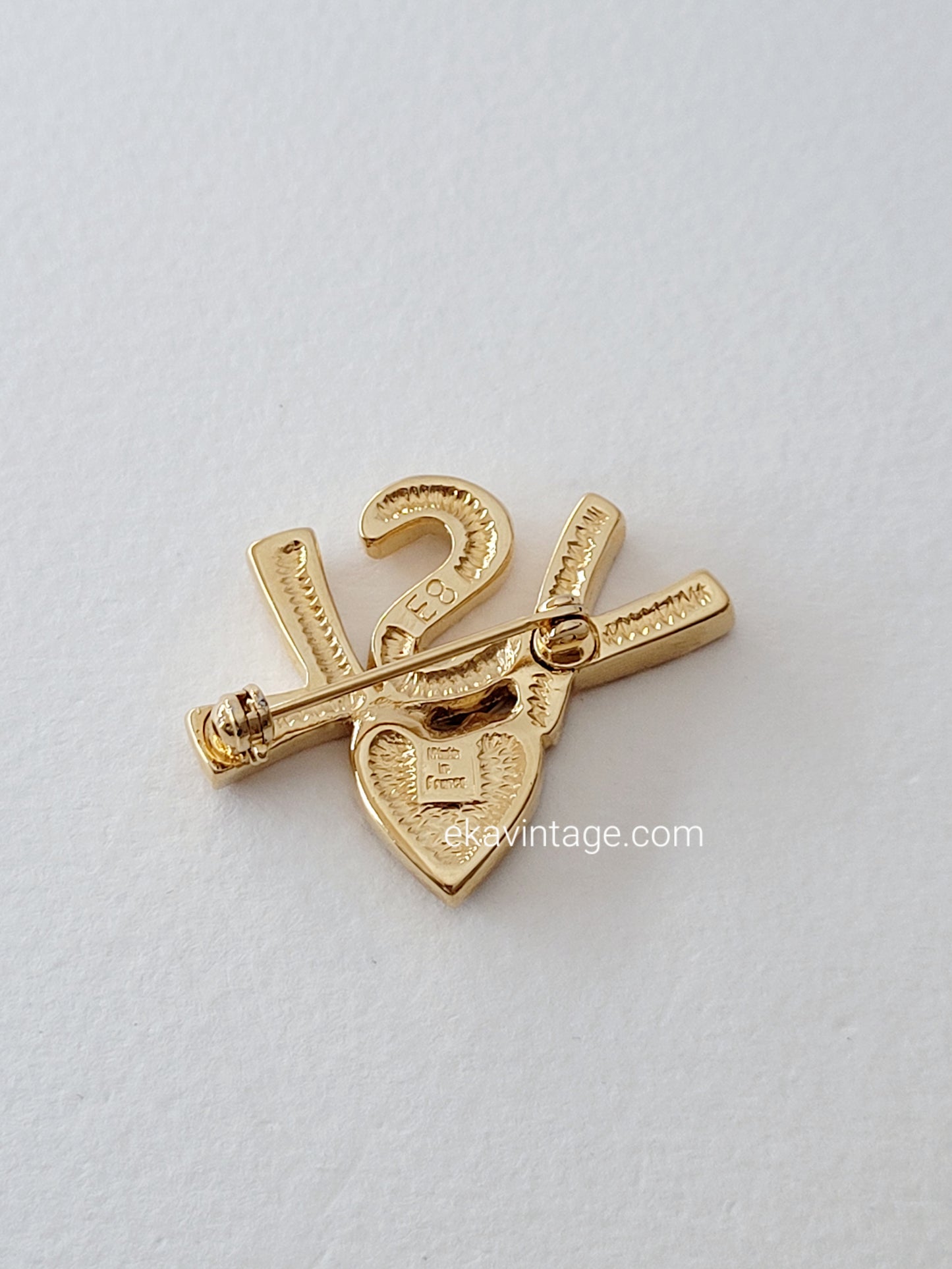 Yves Saint Laurent - Broche vintage Cœur YSL