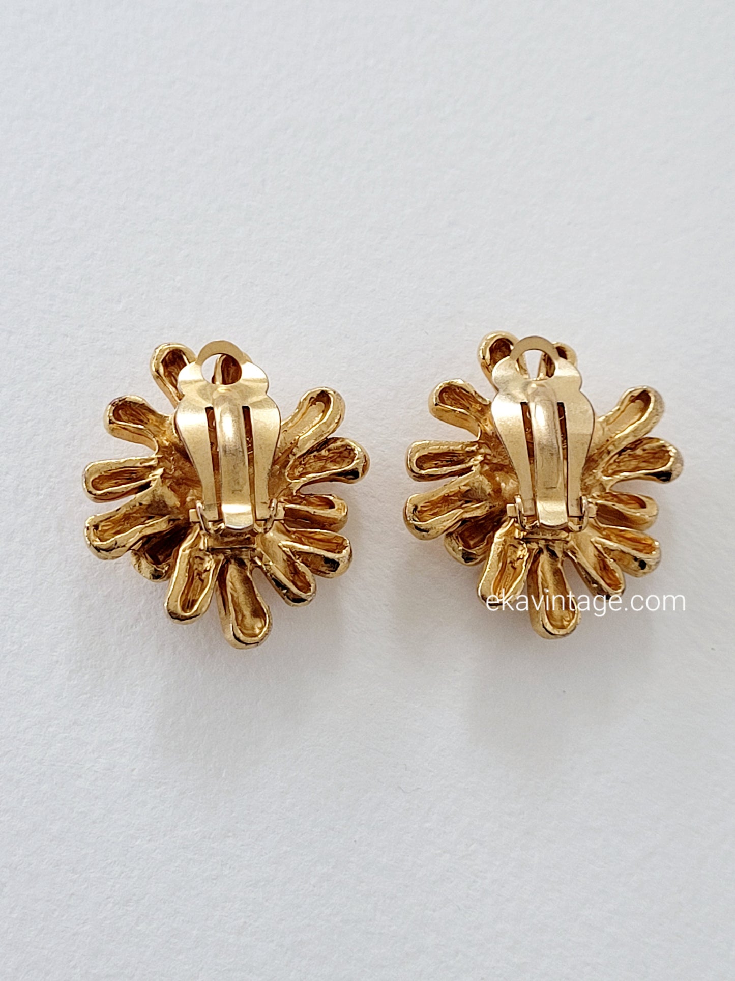 Christian Lacroix - Boucles d'oreilles vintage Anémone