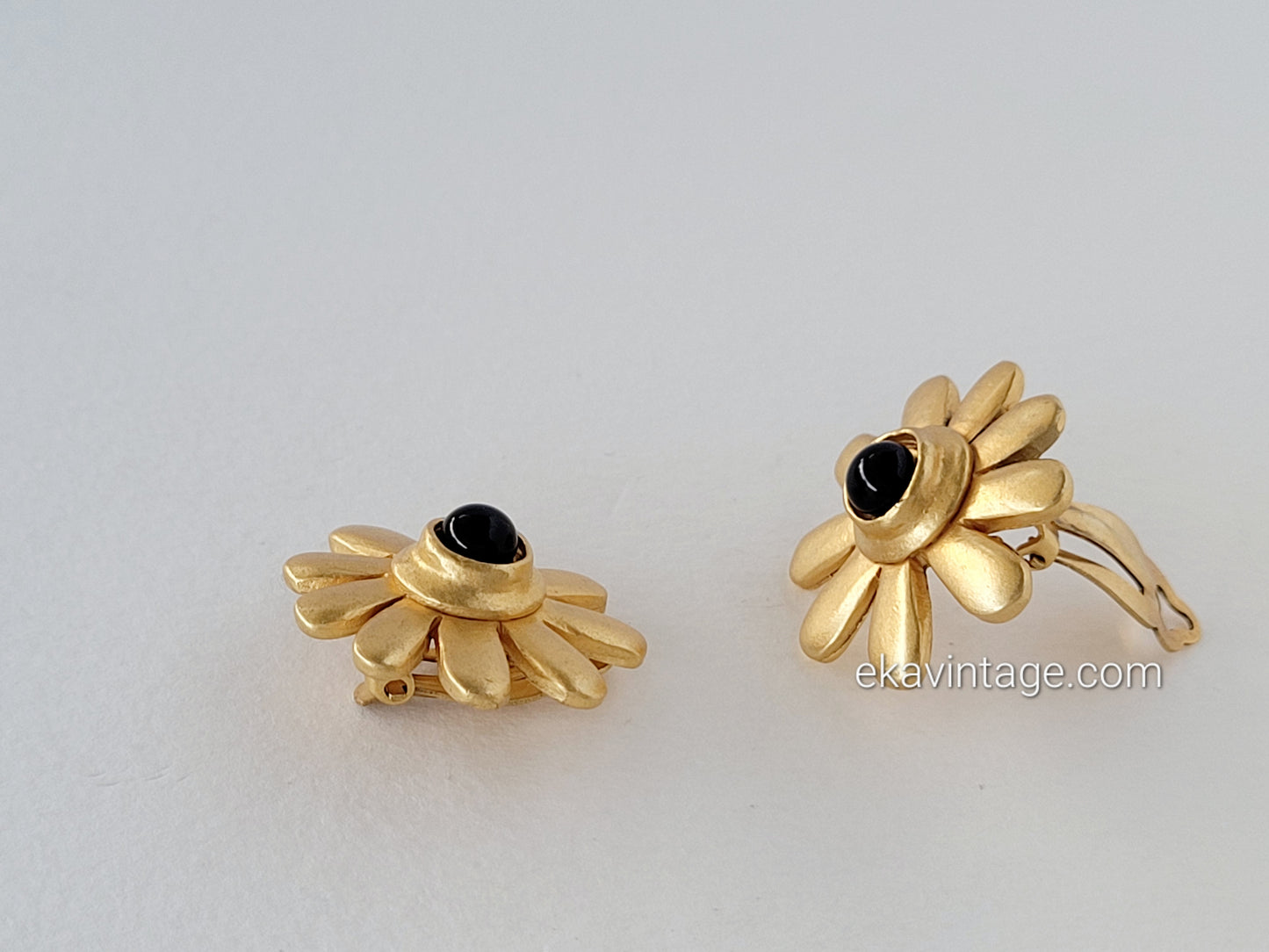 Edouard Rambaud - Boucles d'oreilles vintage Fleur