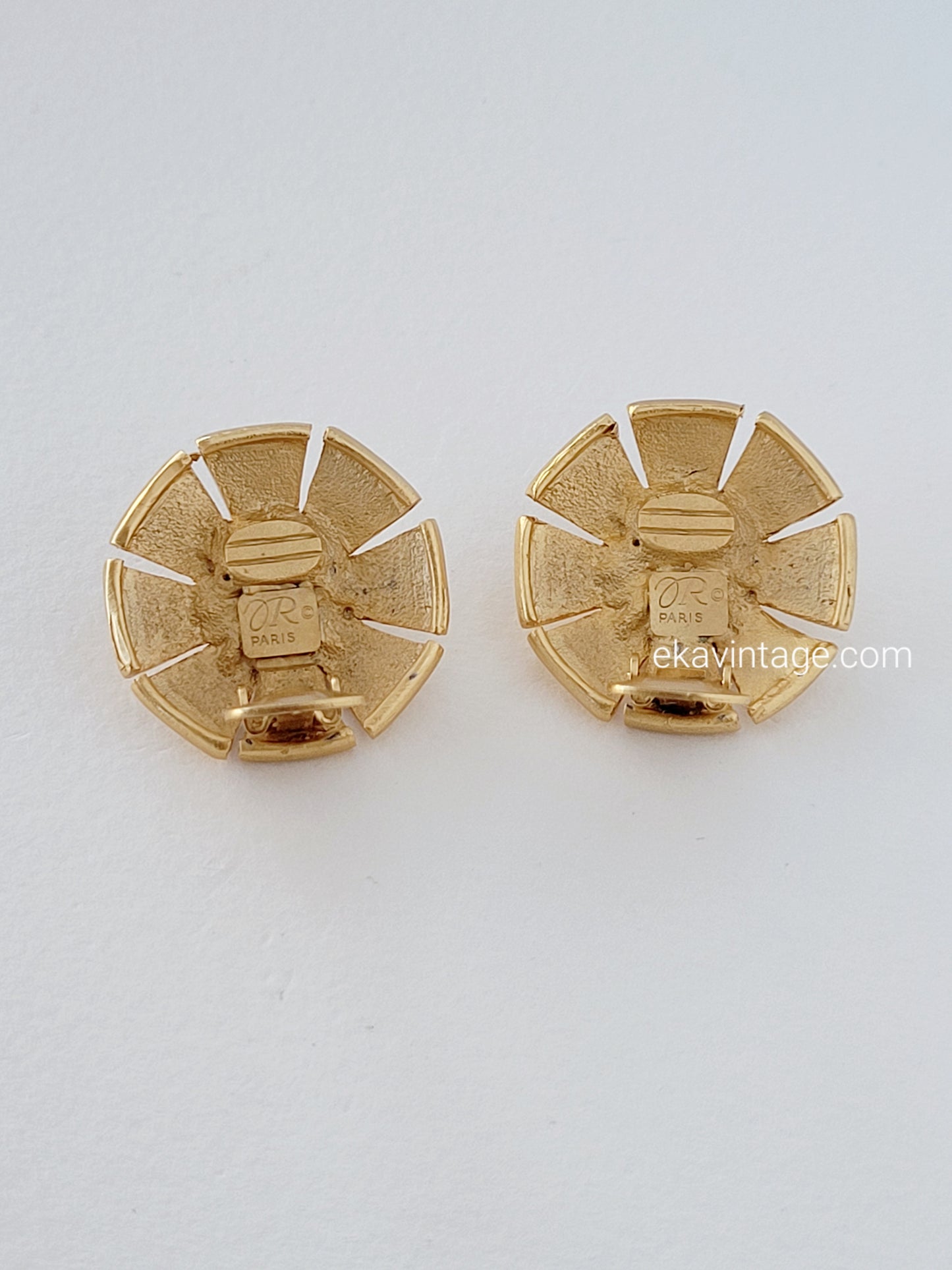 Revillon - Boucles d'oreilles vintage