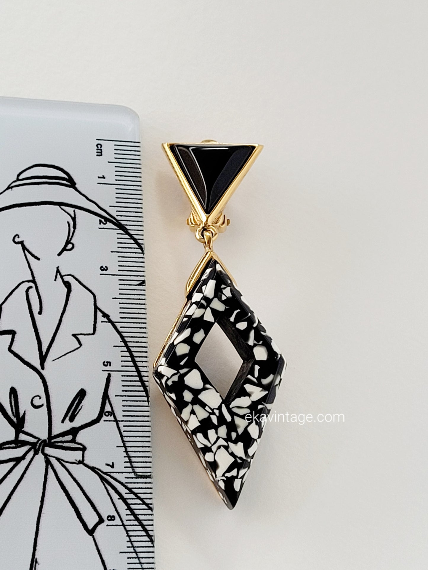 Carita Paris - Boucles d'oreilles vintage
