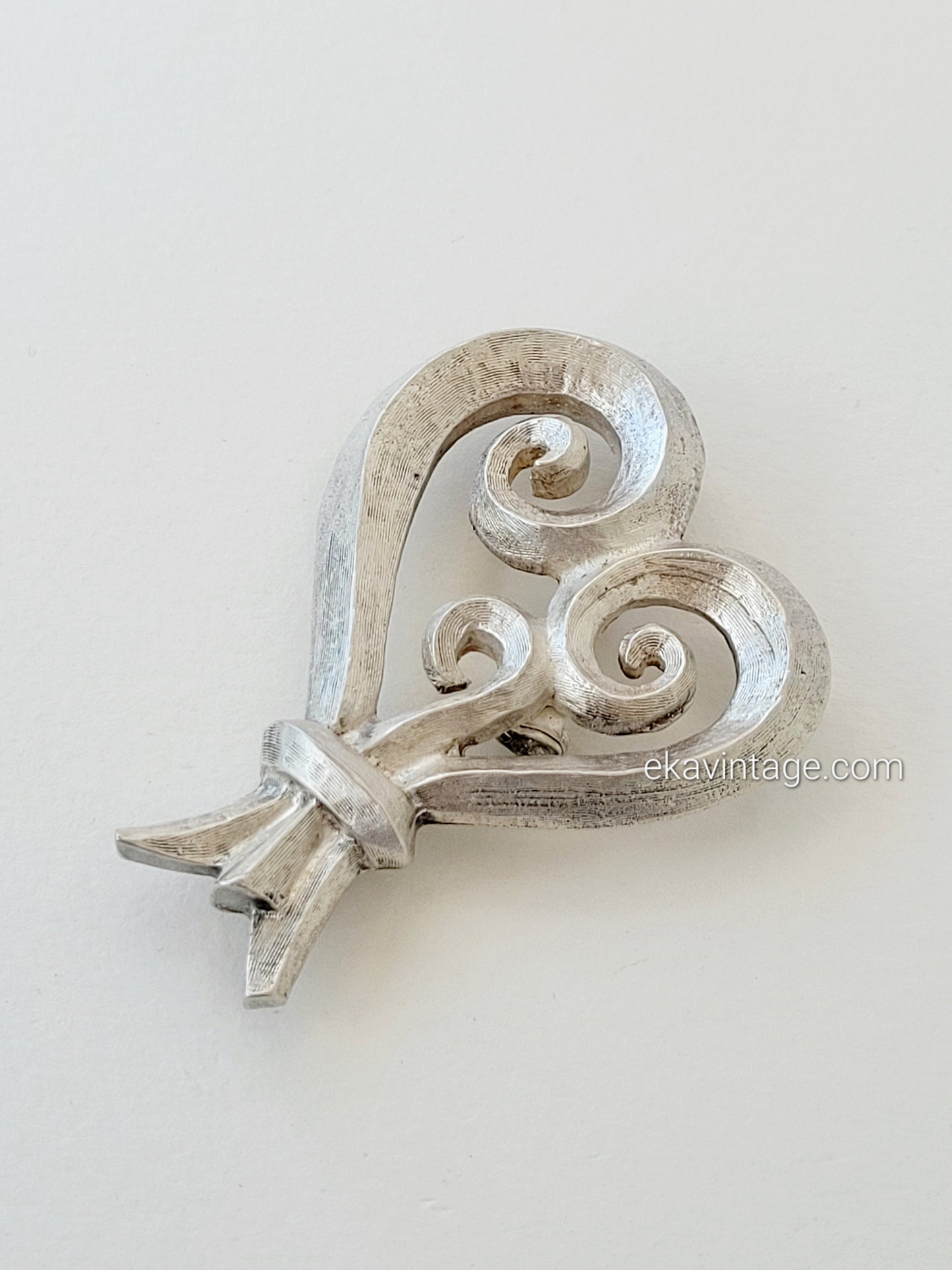 Broche vintage Cœur