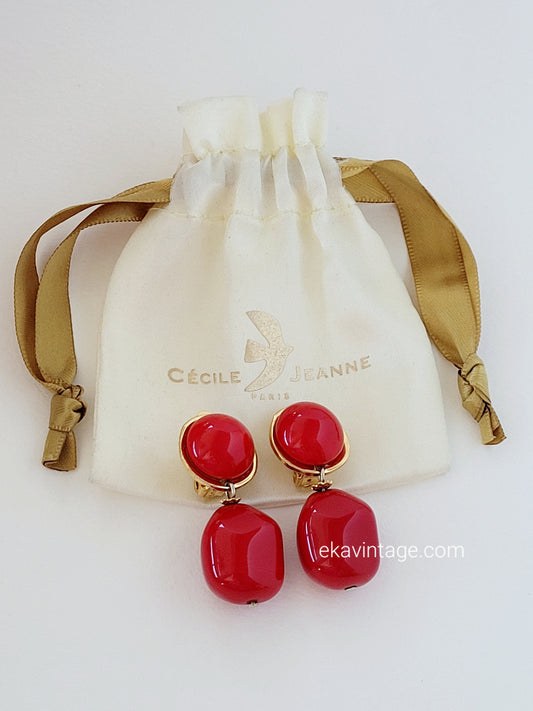 Cécile et Jeanne - Boucles d'oreilles pendantes rouge