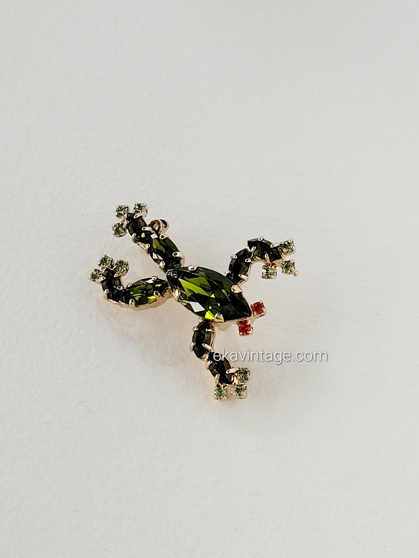 Agatha-Broche Grenouille
