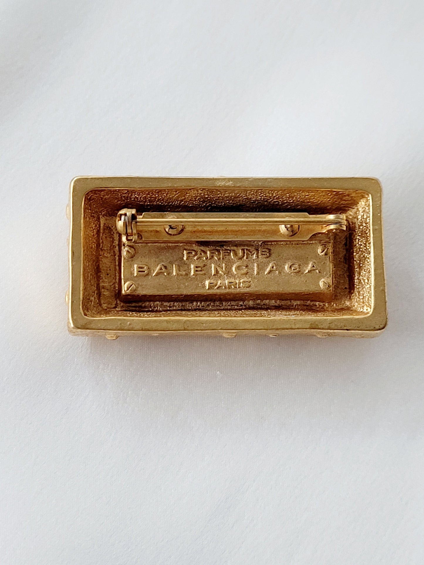 Balenciaga Paris parfums - Broche vintage