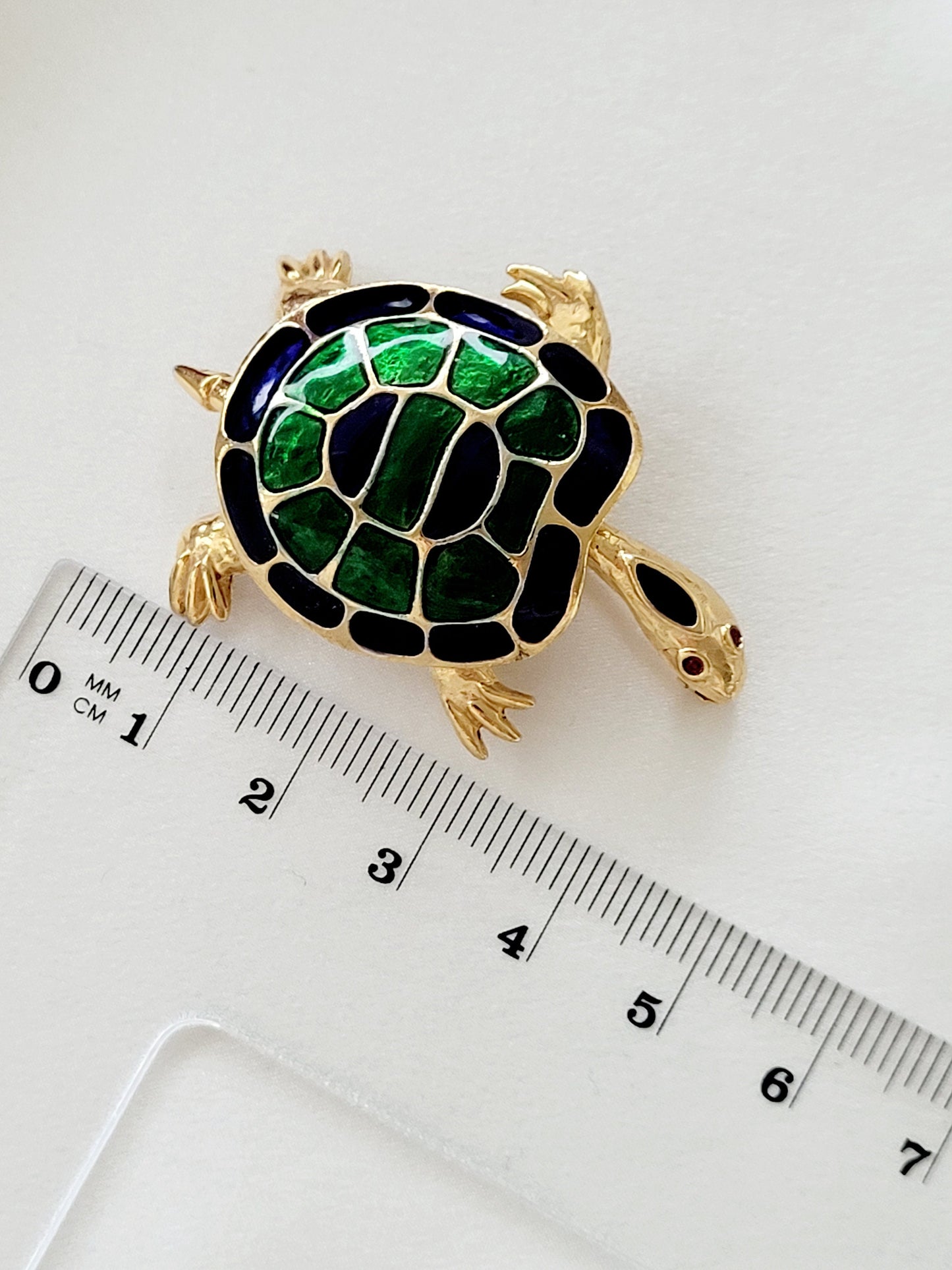 Vintage brooch - Turtle