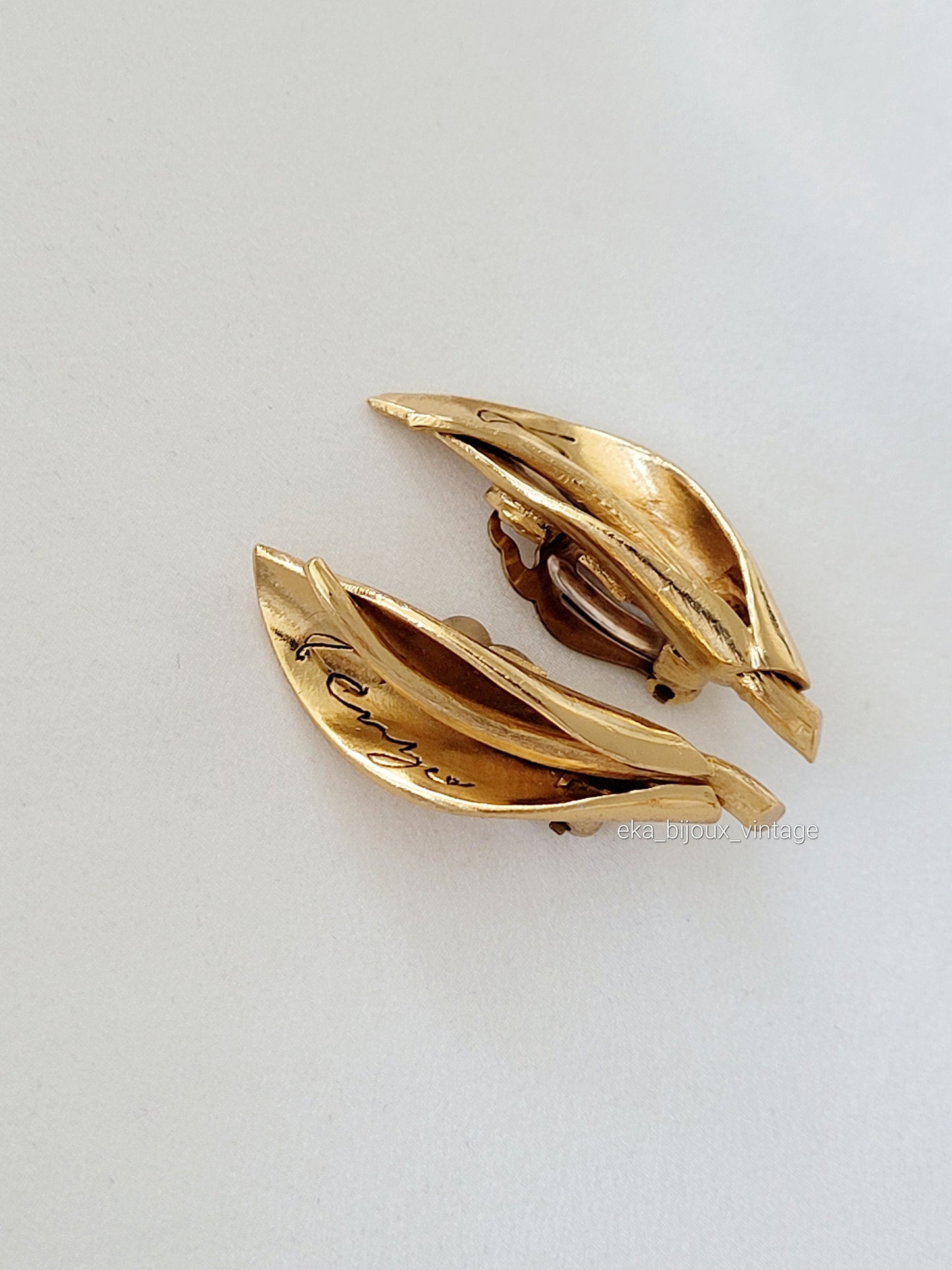 Kenzo - Boucles d'oreilles vintage en forme de Feuille