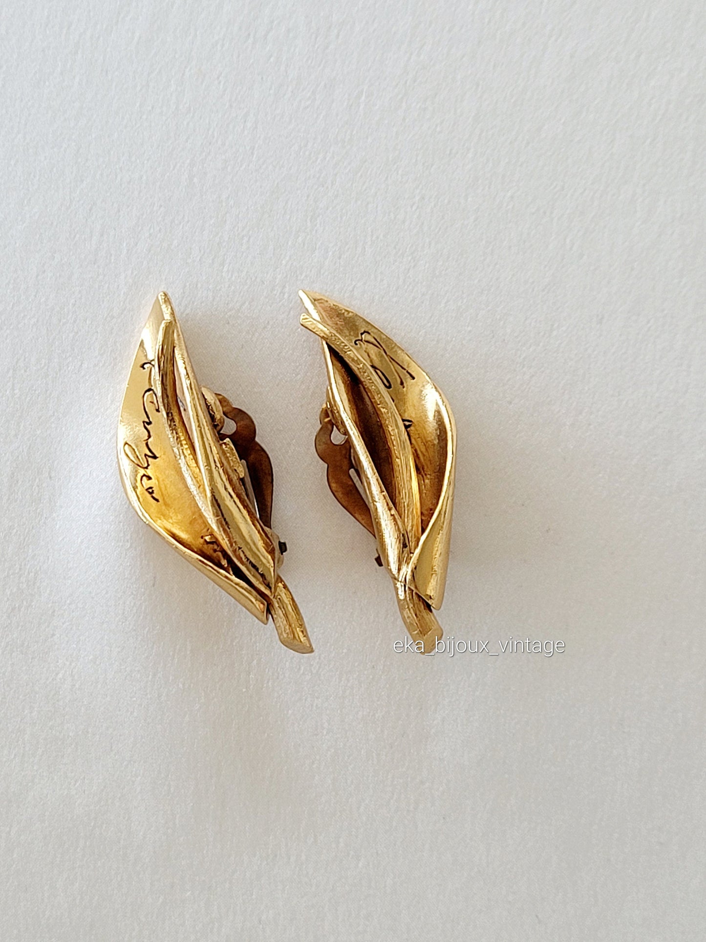 Kenzo - Boucles d'oreilles vintage en forme de Feuille