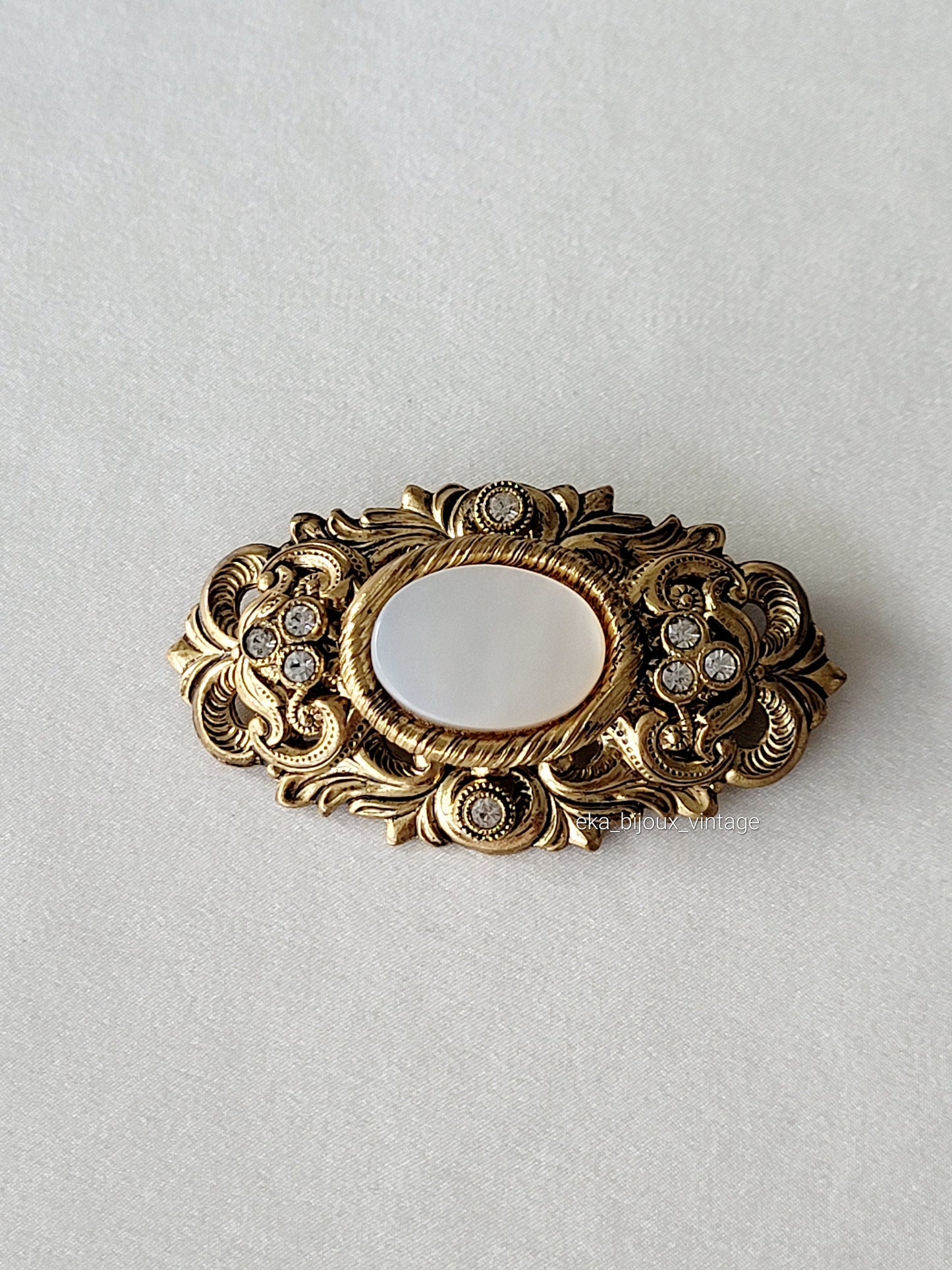 Agatha - Broche vintage