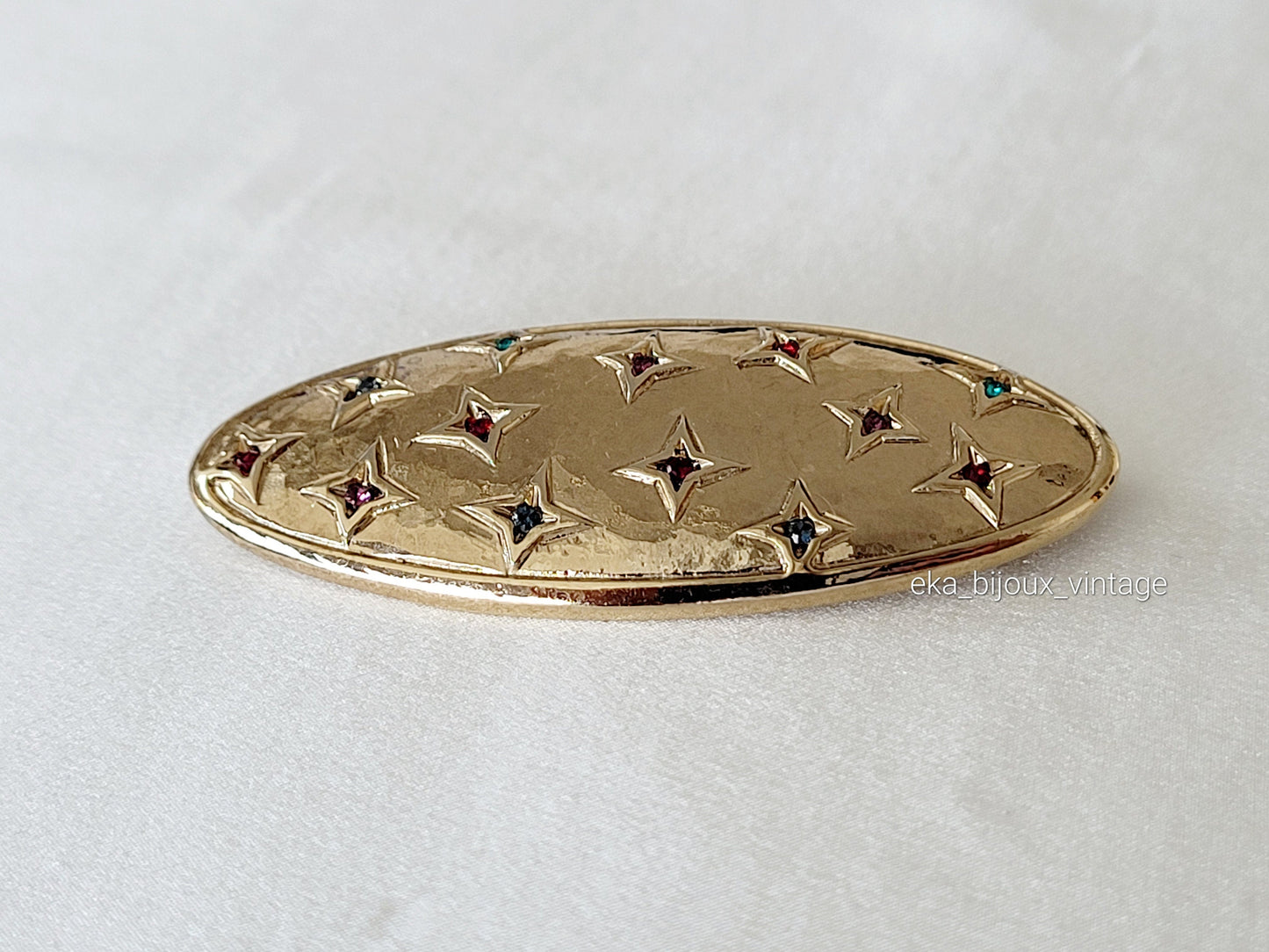 Agatha - Vintage hammered brooch