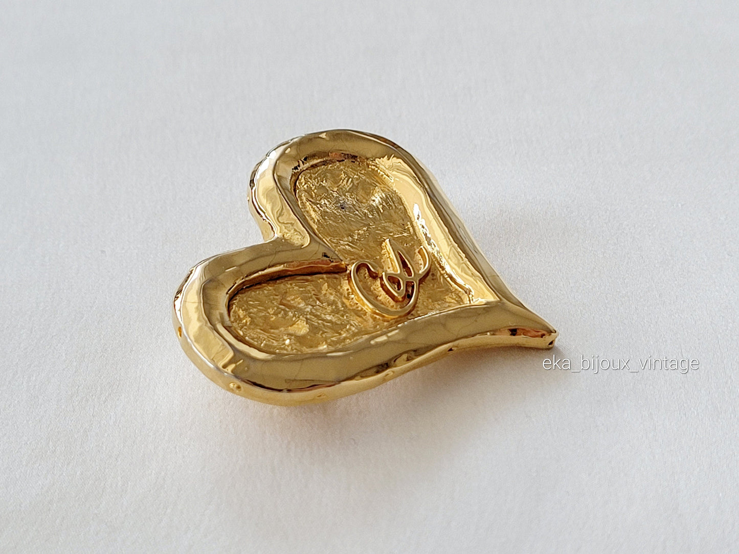 Christian Lacroix - Vintage heart brooch