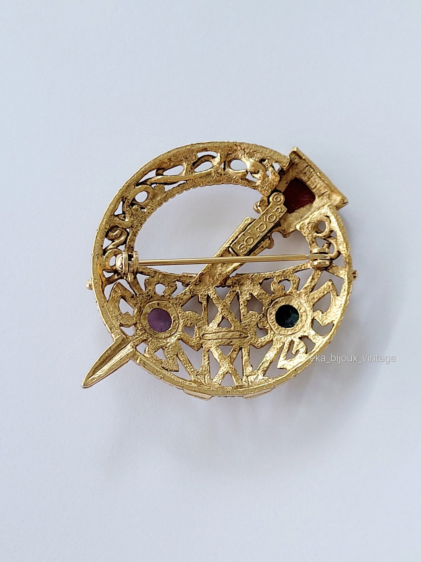 Gold Sol - Vintage Brooch