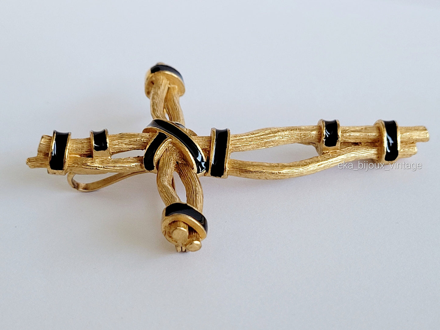 Montana Paris - Vintage Cross Brooch/Pendant