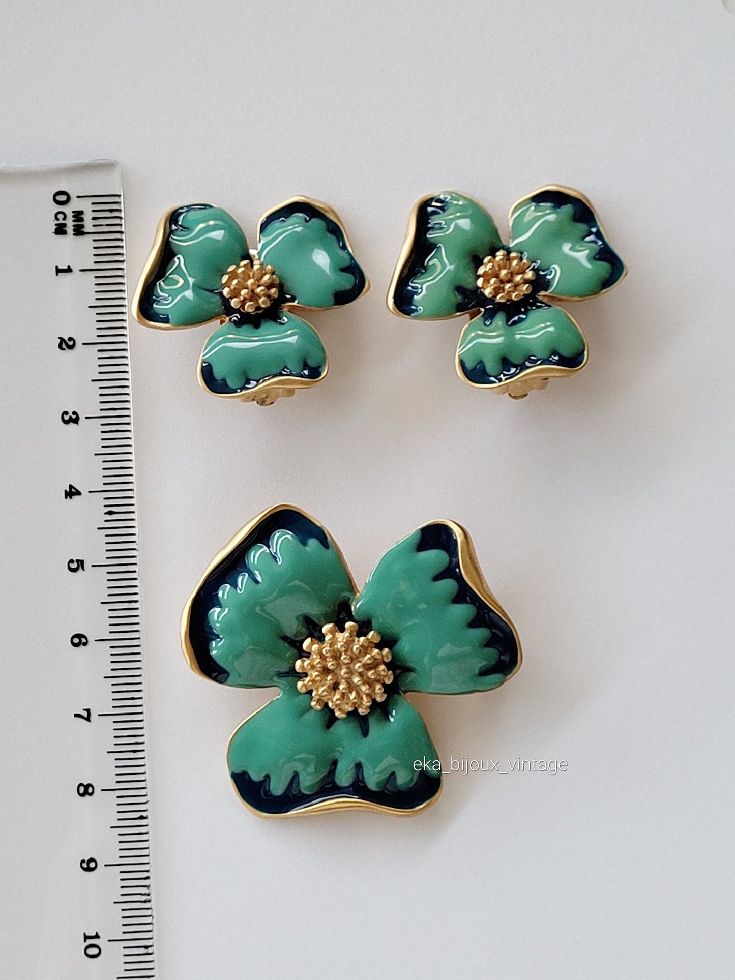 Parure vintage - Broche et boucles d'oreilles Fleur