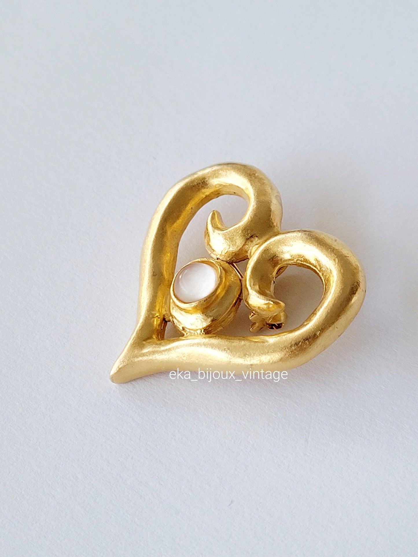 Vintage Heart Brooch/Pendant