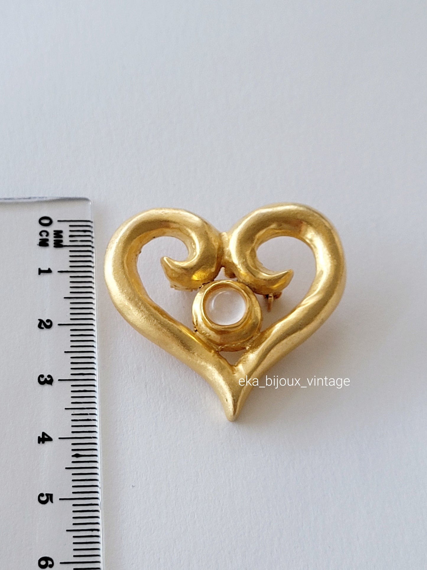 Vintage Heart Brooch/Pendant