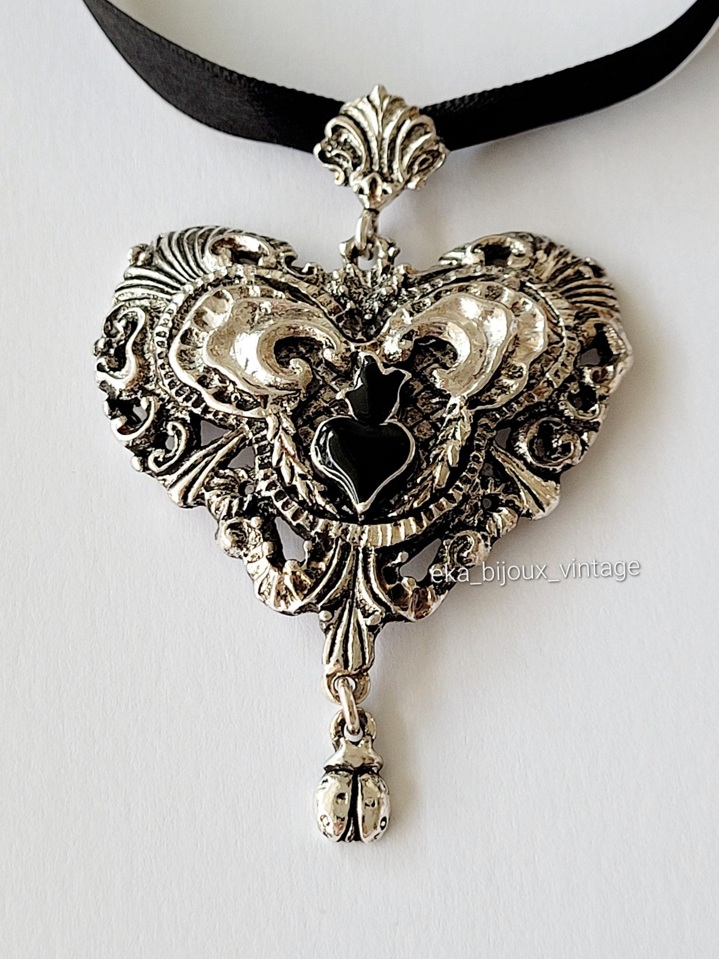 Christian Lacroix - Vintage Heart pendant