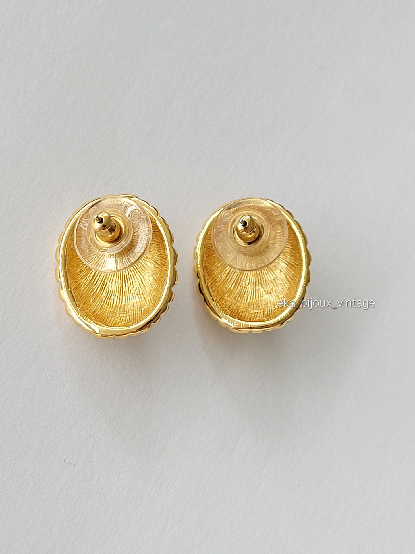 Monet - Vintage earrings