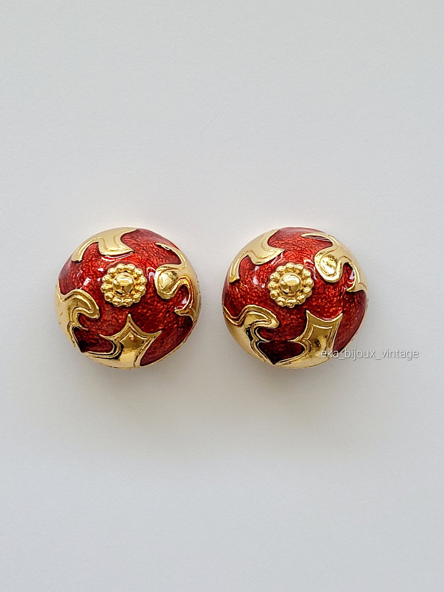 Yves Saint Laurent - Boucles d'oreilles vintage email rouge