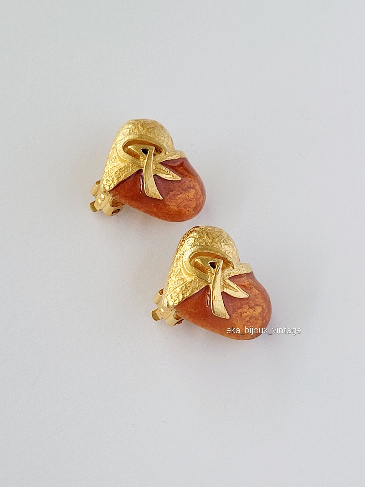 Christian Lacroix - Vintage Heart CL earrings